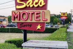 Saco Motel pylon