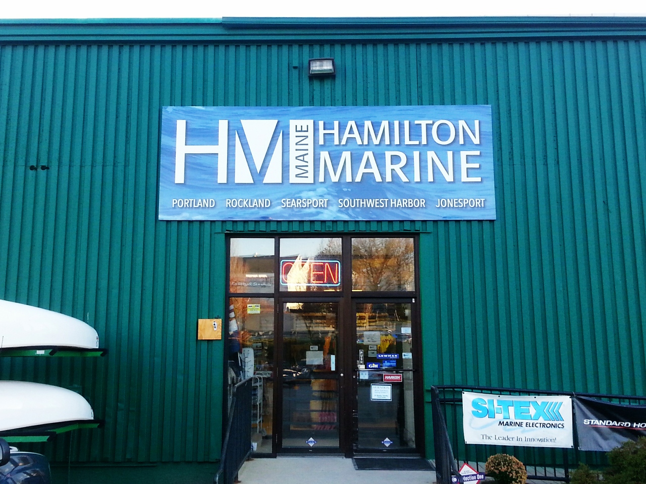 Hamilton Marine wall sign