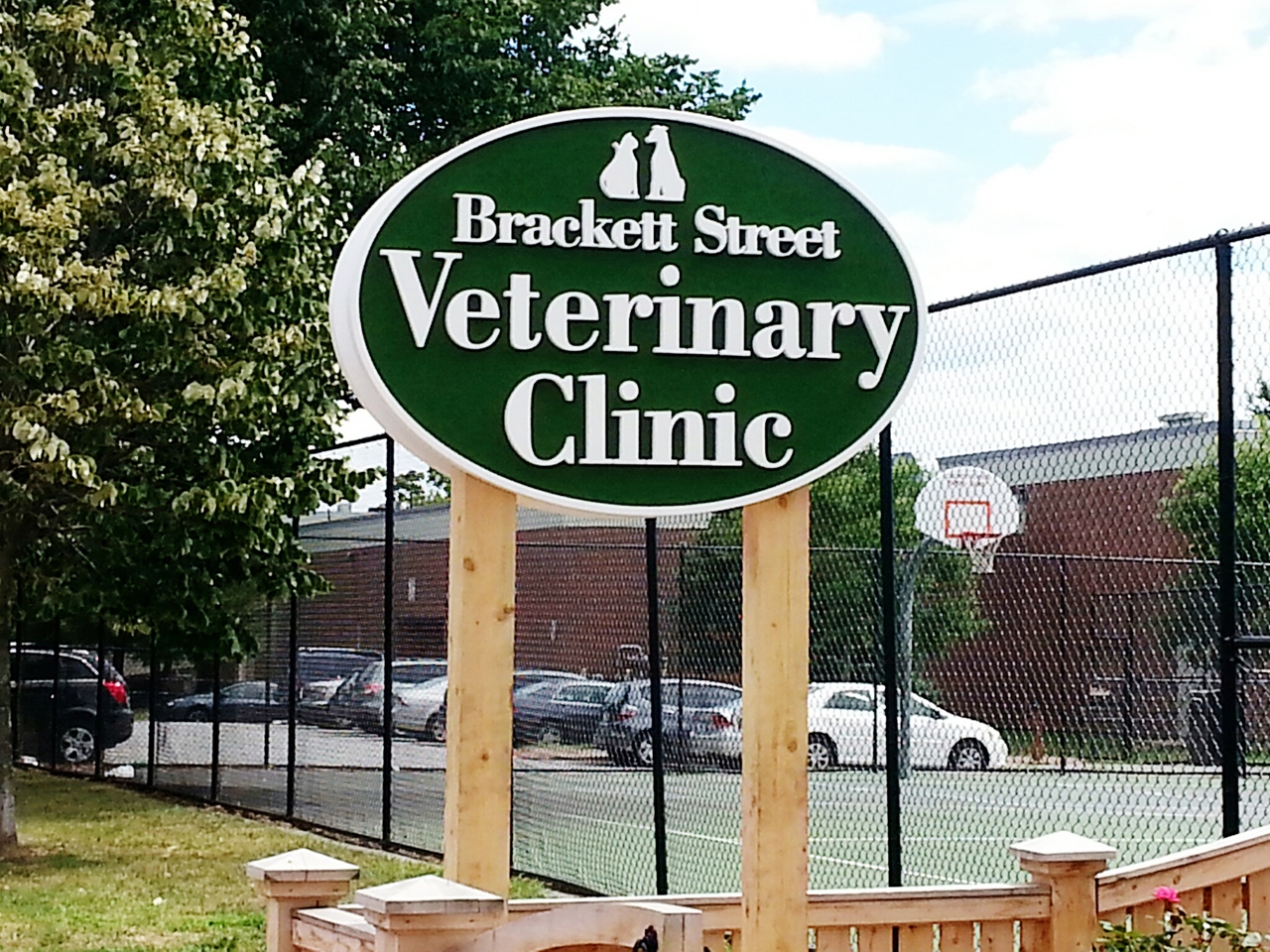 Brackett St. Veterinary sign